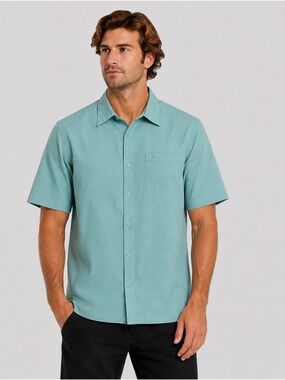 Quiksilver Waterman Collectio Short-Sleeve Button-Down Shirt in Light Teal Blue